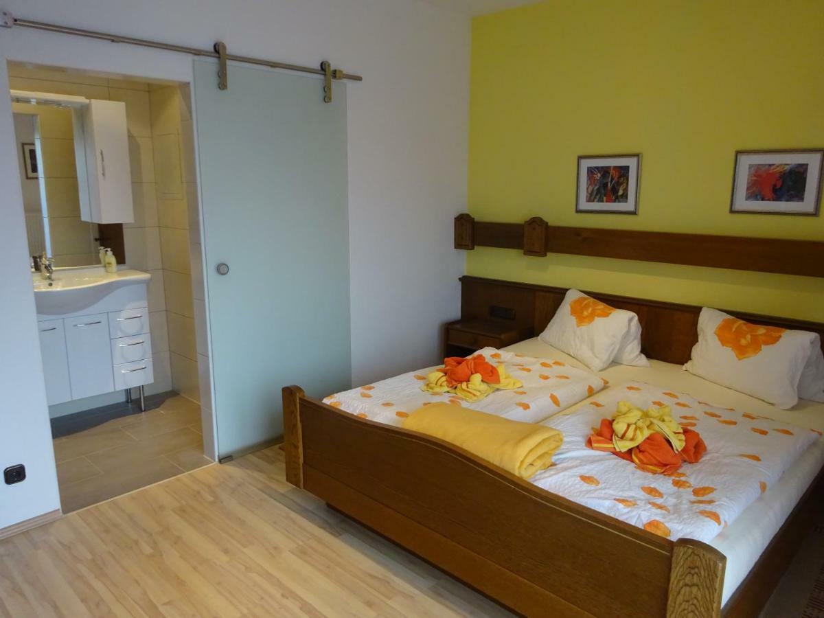 Appartement - Ferienwohnungen - Gaestehaus Gabriele دروبولاخ ام فاكر المظهر الخارجي الصورة