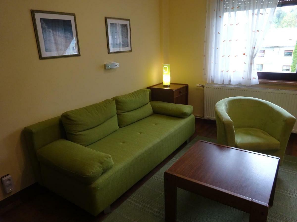 Appartement - Ferienwohnungen - Gaestehaus Gabriele دروبولاخ ام فاكر المظهر الخارجي الصورة